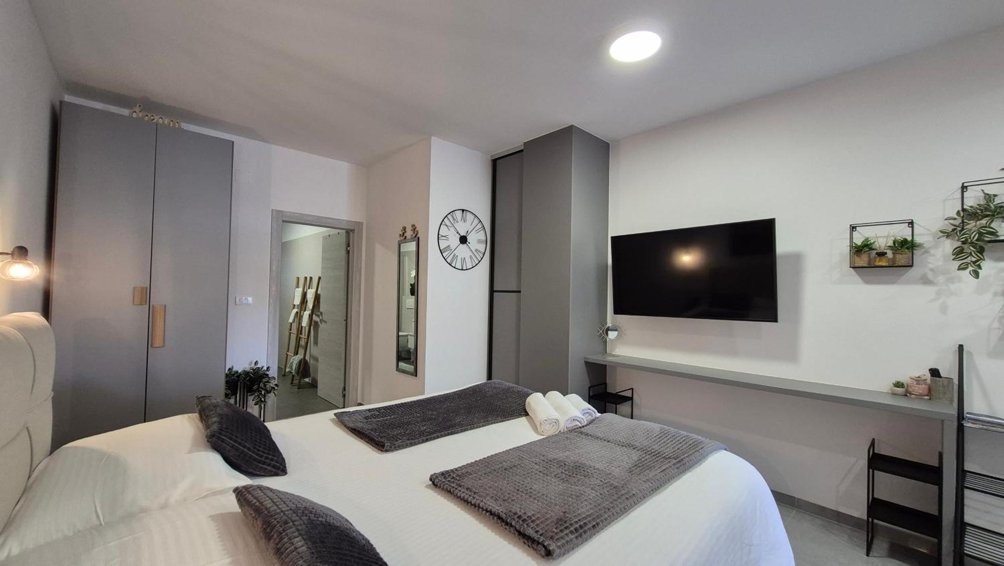 Ferienwohnung Cave With Free Parking Pula Exterior foto